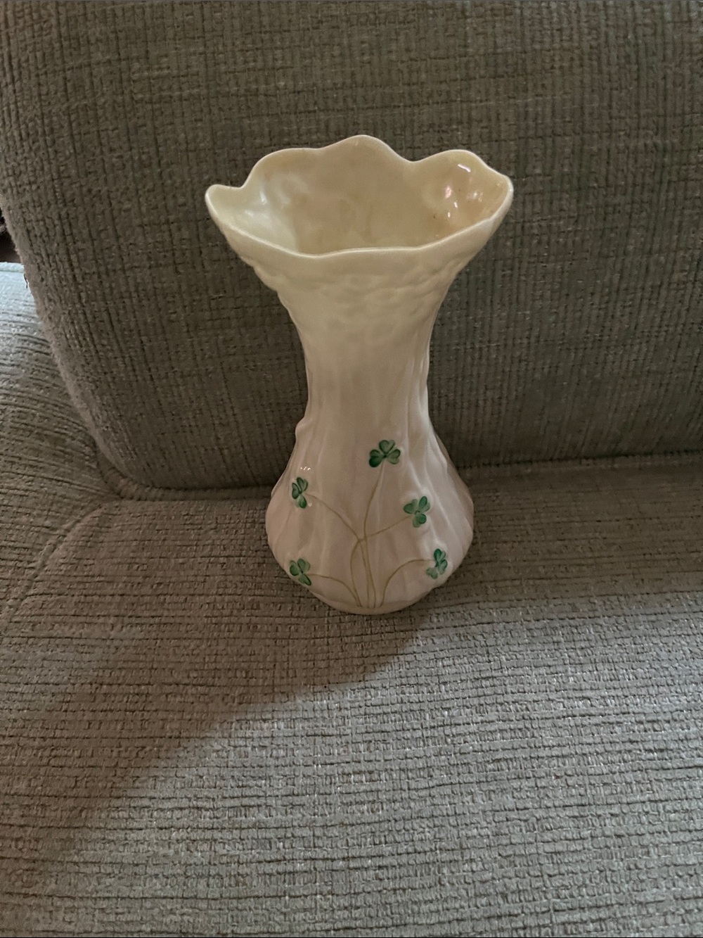 Belleek Cream Ceramic Clover Accent Vase - Elegant Home Accent. Vintage